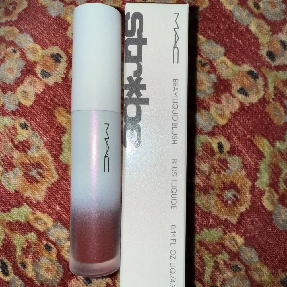 MAC COSMETICS STROBE BEAM LIQUID BLUSH PLUMMY BARE .14 fl oz Iridescent Finish
